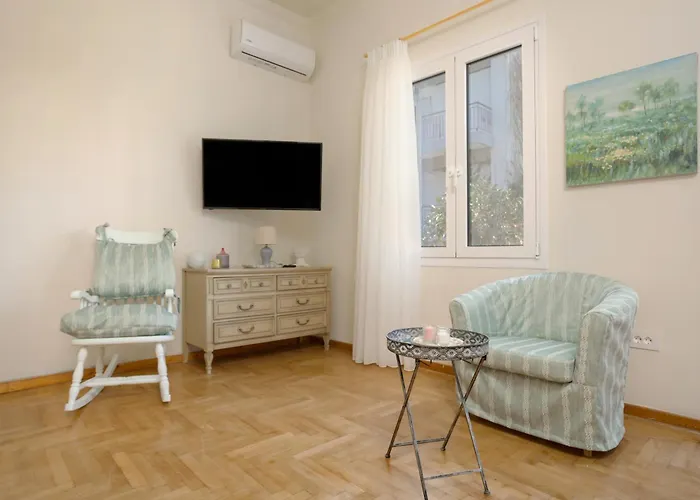 Athenais Two Storey House Appartement *