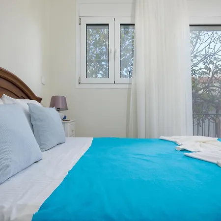 Апартаменты Athenais Two Storey House