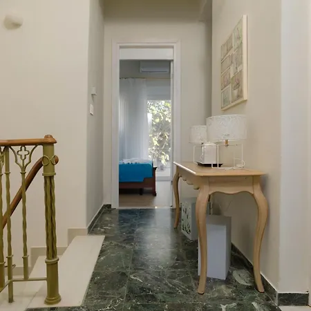 Athenais Two Storey House * Закинтос