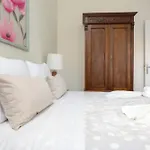 Athenais Two Storey House Apartament *