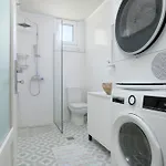 Apartament Athenais Two Storey House *